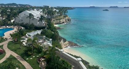 The Cliffs 2BR 2.5BA Apt Private Beach Sleeps 5
Luxury Oceanfront Apartment