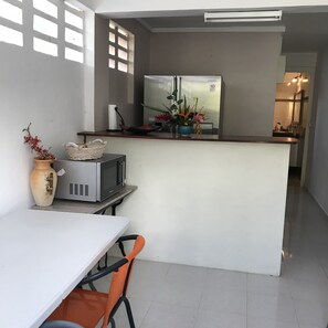 Dining - Secure detached house (Le Gosier)