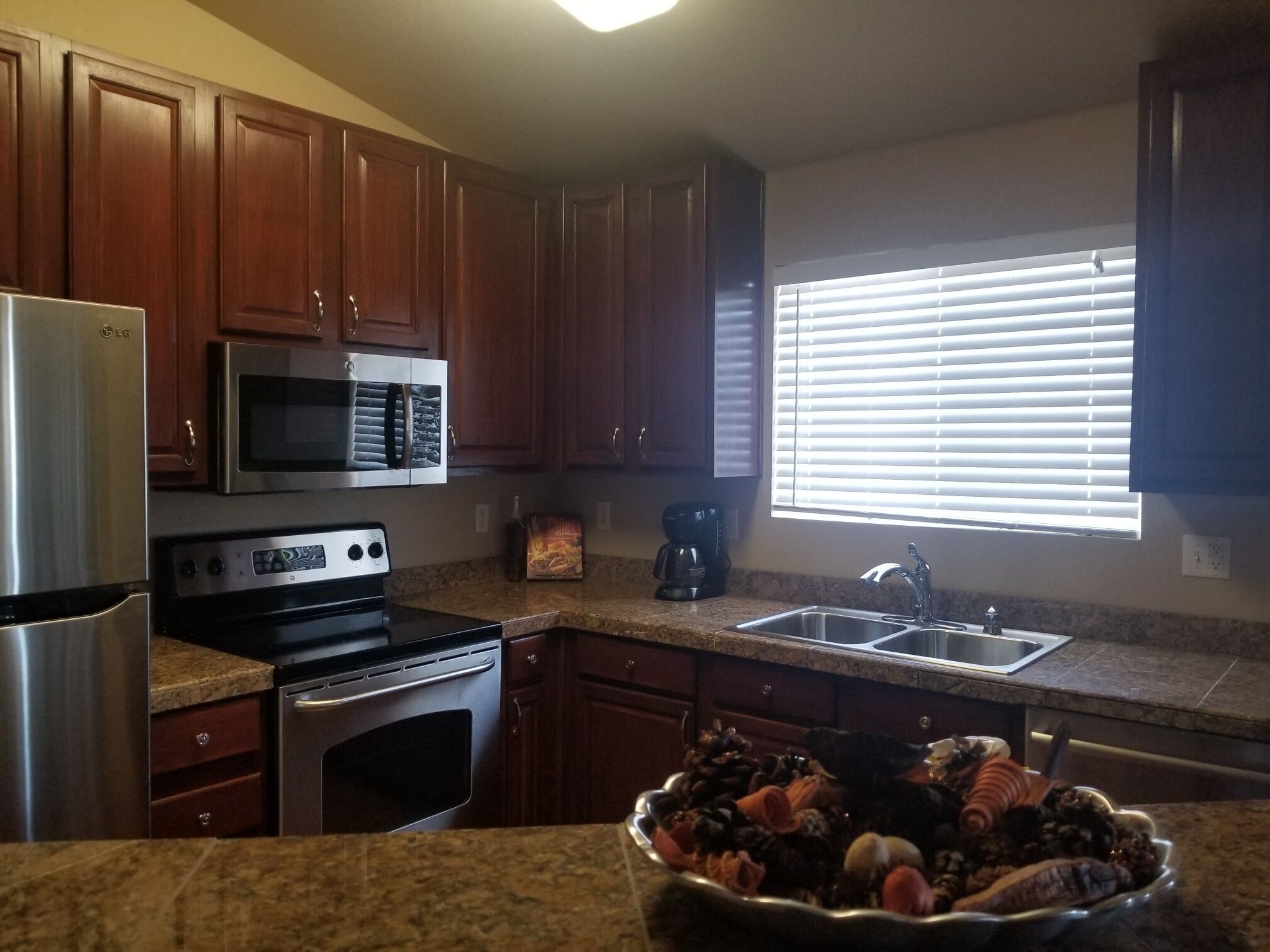 Nice 2 bedroom/2 bath private condo near Highlands Ranch