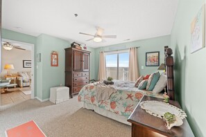 2 bedrooms, iron/ironing board, free WiFi