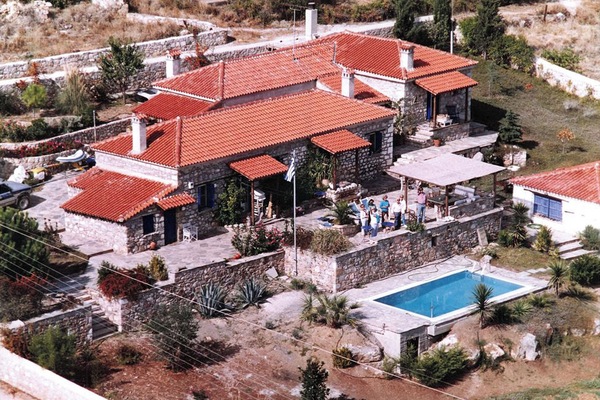 Aerial photo of 3-bed villa with pool