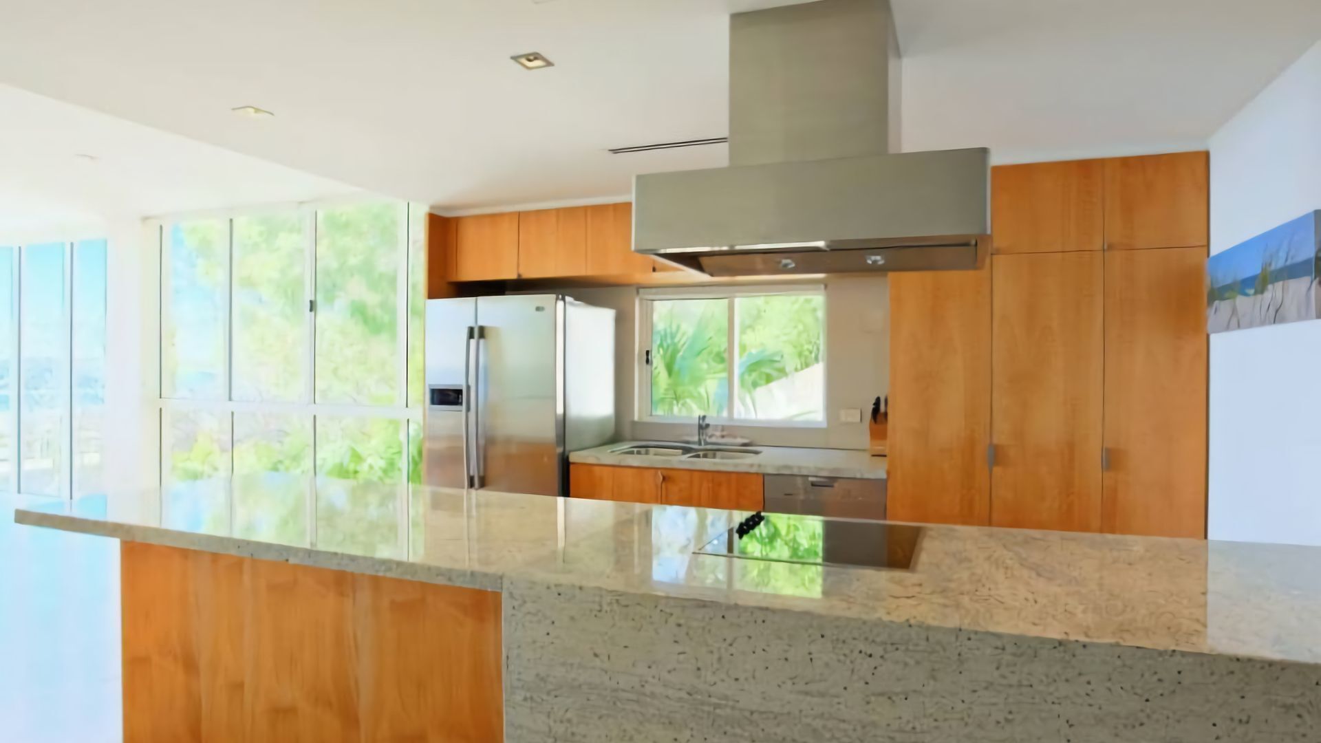 Ocean View 1 - Rainbow Beach. Luxury With Unrivalled Views. Stunning views. — image 10
