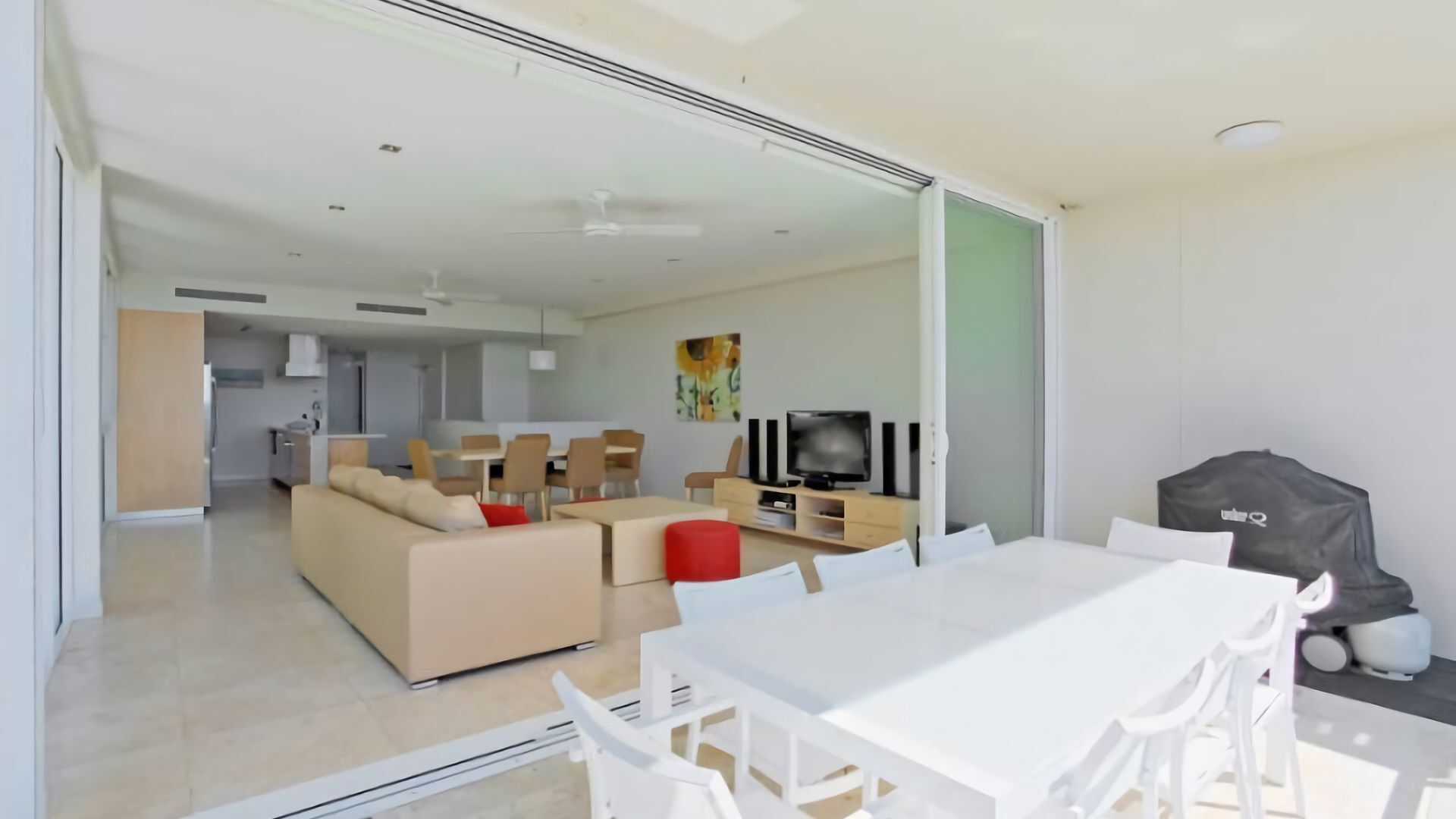 Ocean View 1 - Rainbow Beach. Luxury With Unrivalled Views. Stunning views. — image 9