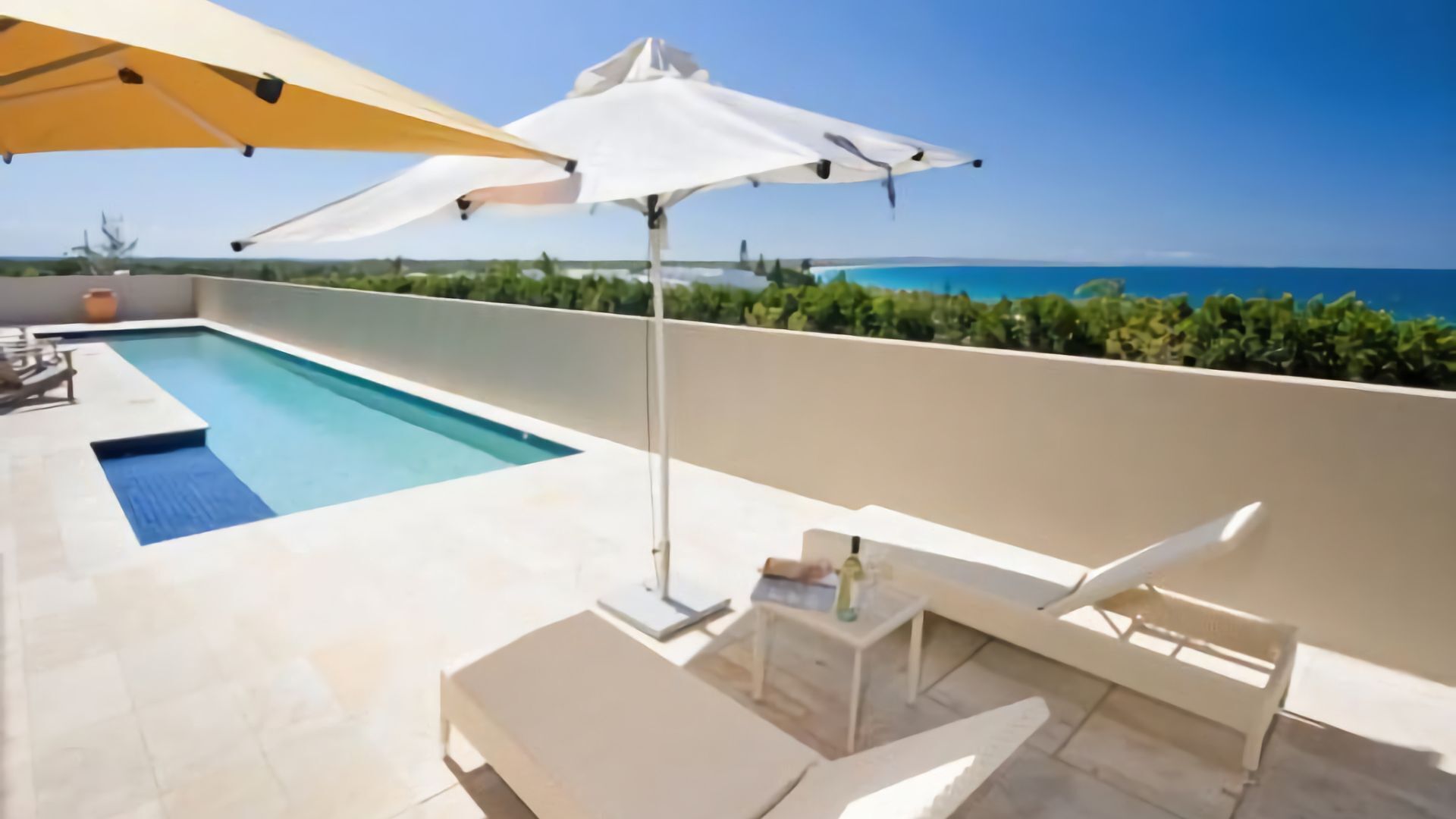 Ocean View 1 - Rainbow Beach. Luxury With Unrivalled Views. Stunning views. — image 3