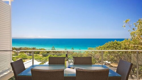 Ocean View 1 - Rainbow Beach. Luxury With Unrivalled Views. Stunning views.
