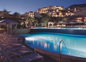 A heated pool - Pueblo Bonito Sunset Dec 29-Jan5, Jan 5-12,2926, (Cabo San Lucas)