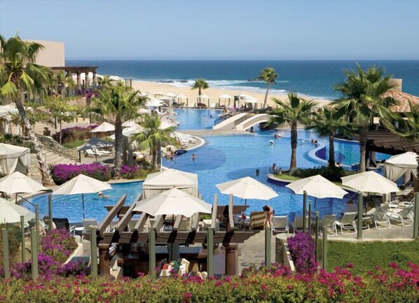 A heated pool - Pueblo Bonito Sunset Dec 29-Jan5, Jan 5-12,2926, (Cabo San Lucas)