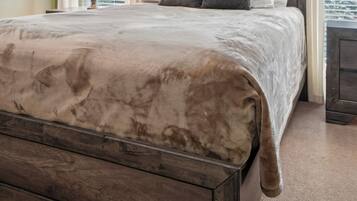 3 quartos, ferros/tábuas de passar roupa, Wi-Fi de cortesia