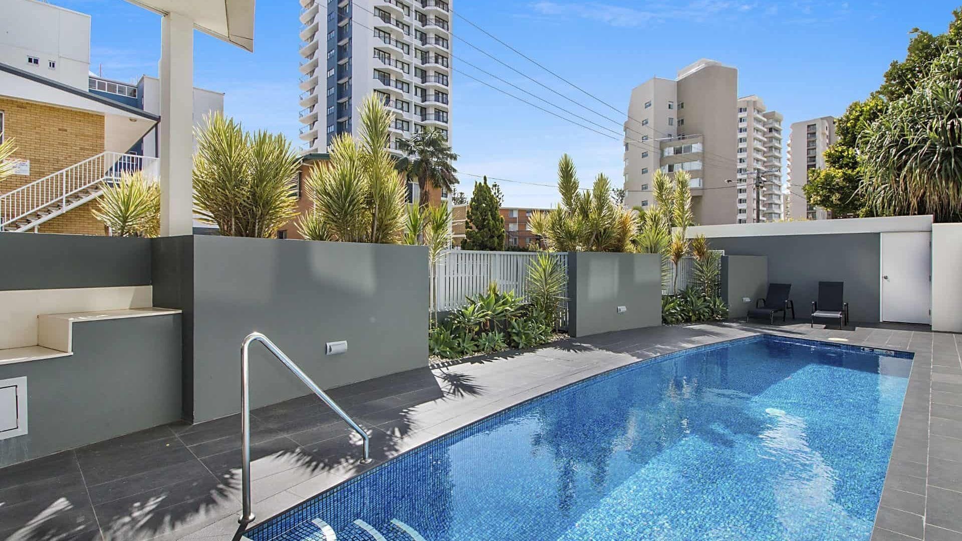 Rainbow Bay Villa - Spacious and Luxurious — image 6