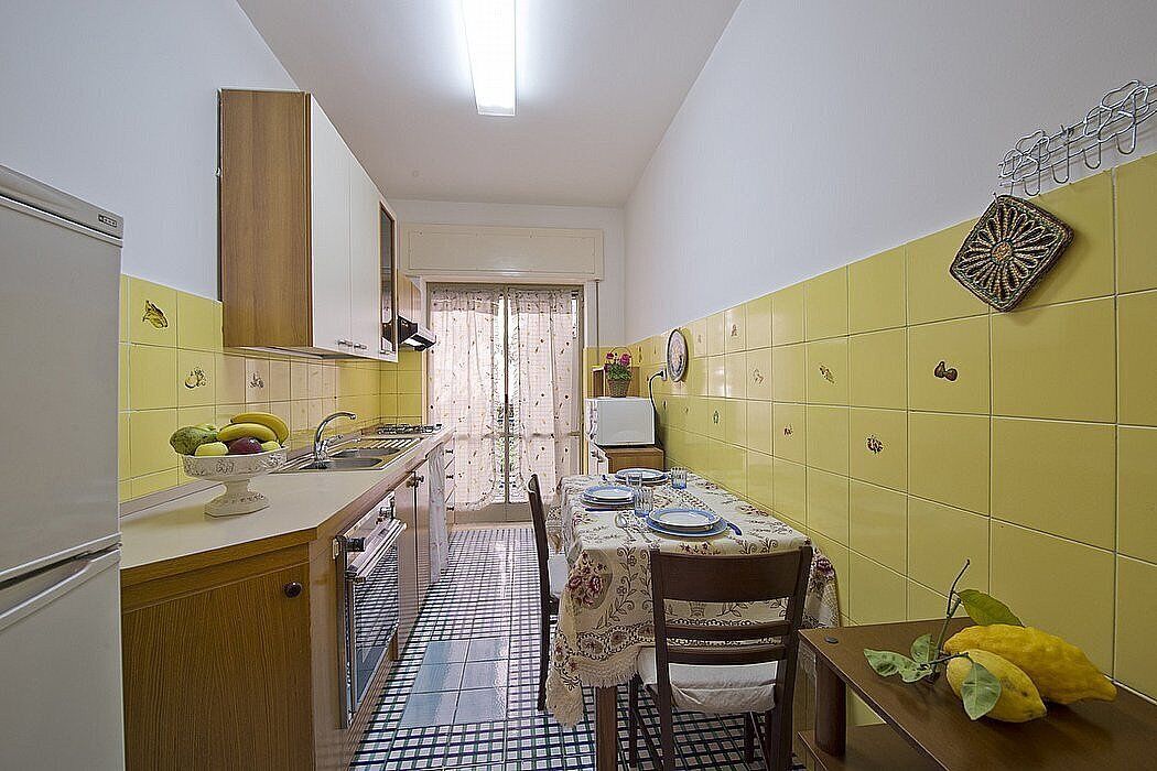 Casa Costabella: A cozy and welcoming apartment located on the high coast in front of the sea, with Free WI-FI.