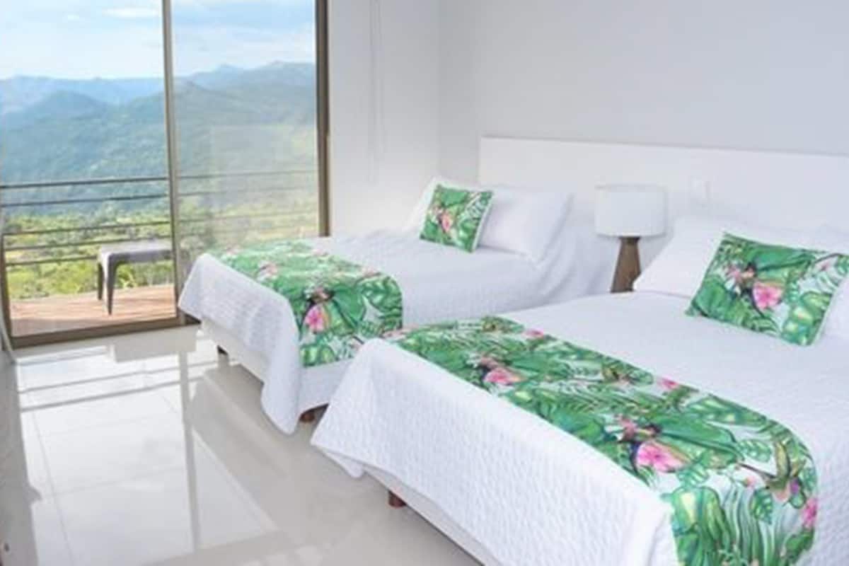Free WiFi, bed sheets