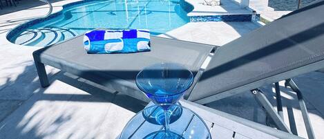 Piscine extérieure, piscine chauffée