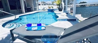Luxury Villa Pleasure Cape Coral * German Rental *