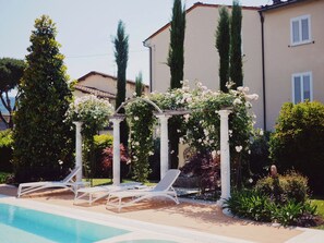 Piscina all'aperto