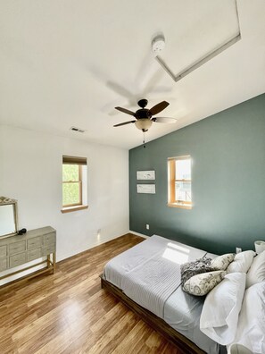 2 chambres, fer et planche Ă repasser, lit parapluie, Wi-Fi gratuit