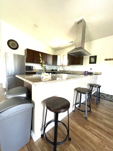 Kaunis upouusi asunto upeilla näkymillä Colorado Maaseudulla.