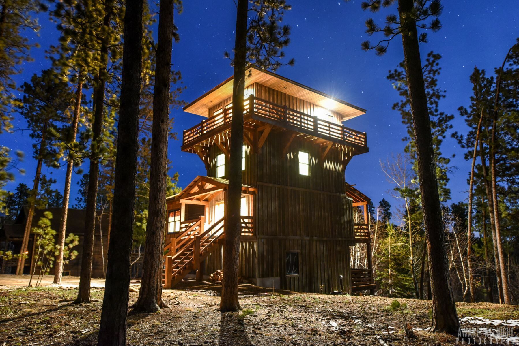 Lookout Tower - Access to Pool!