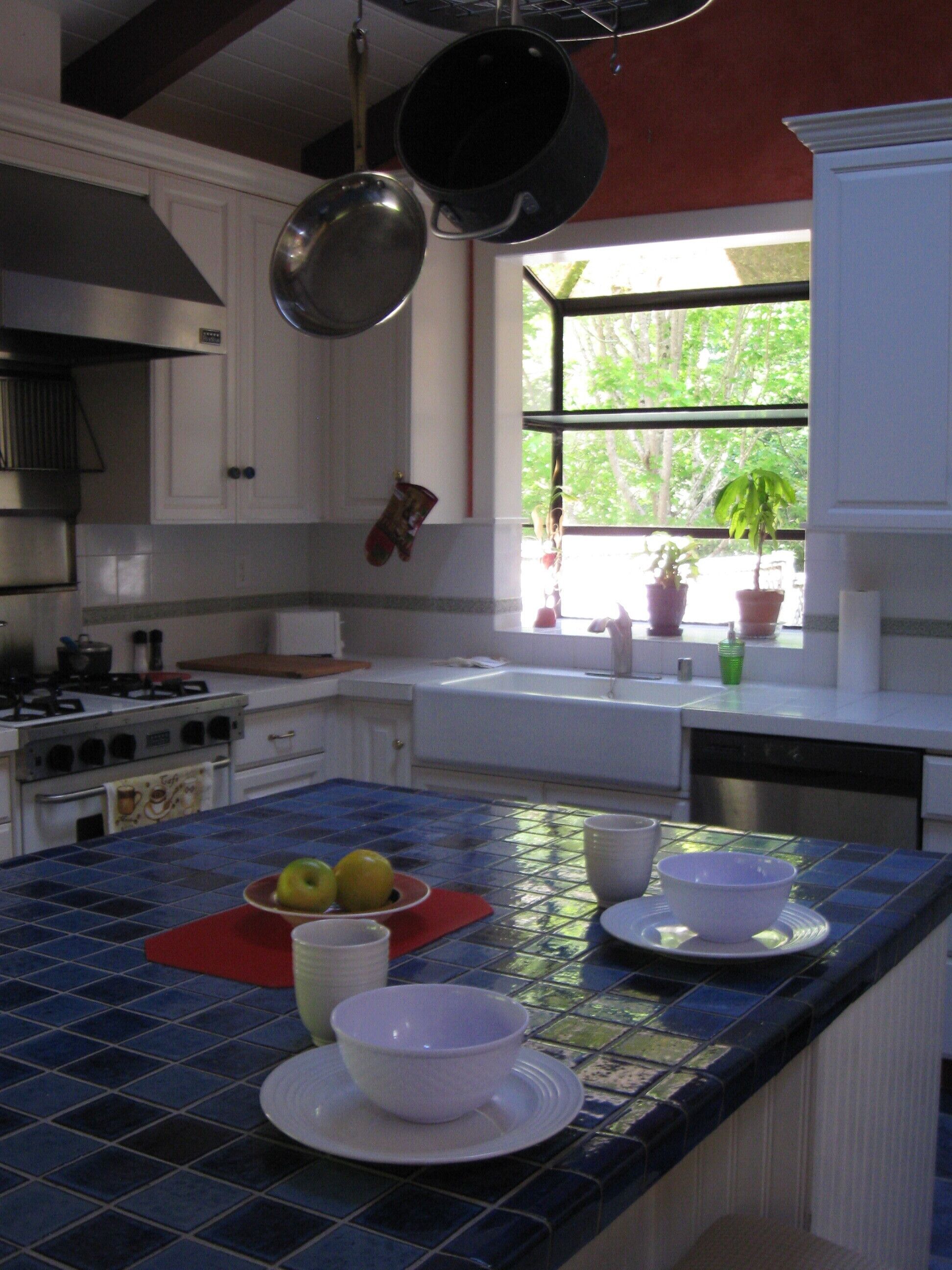 Serenity In The Gulch Only 5 Minutes From Historic Mendocino Village