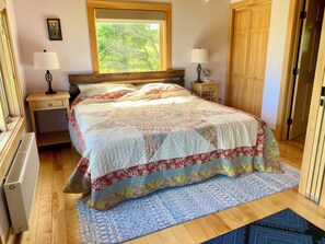 3 bedrooms, desk, blackout curtains, iron/ironing board