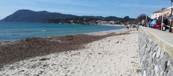 Sablettes beach at 200m. Maisonette with Garden Terrace
