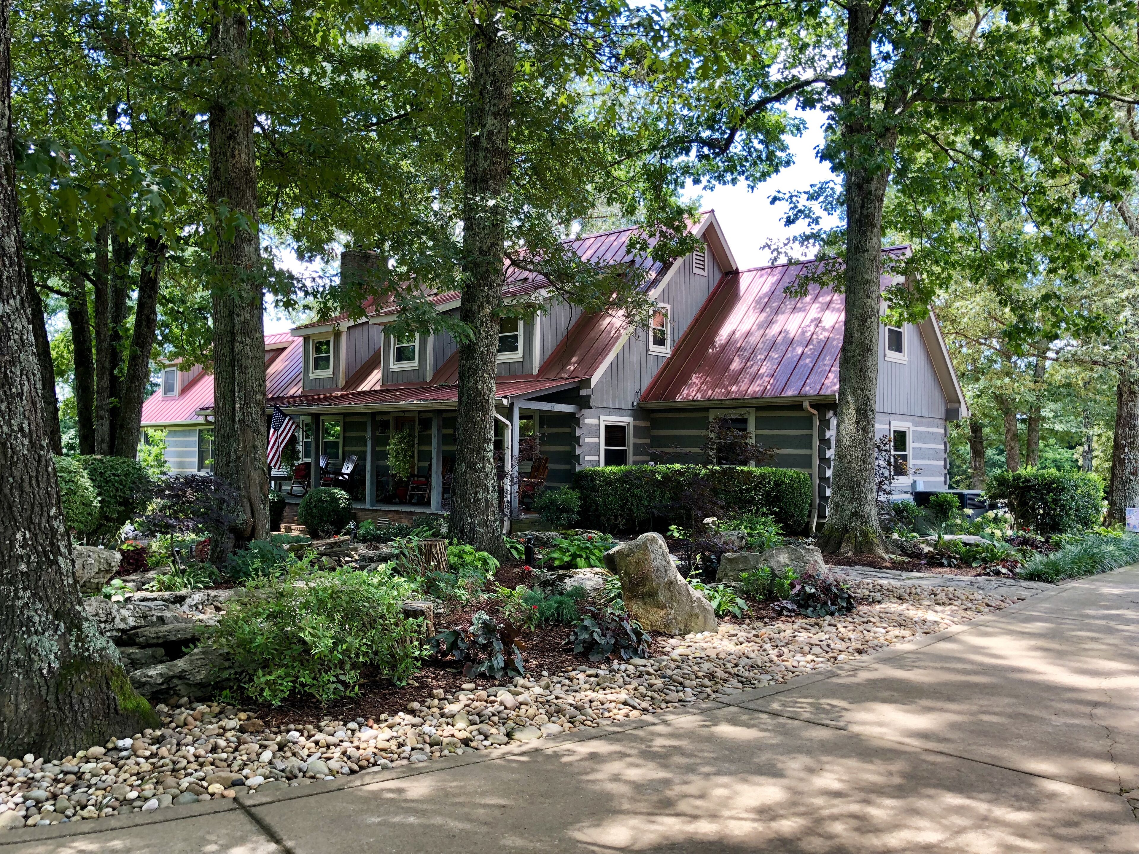 Southern Country "Cowboy" Hospitality at the Twin Oaks Guest Ranch Nashville TN