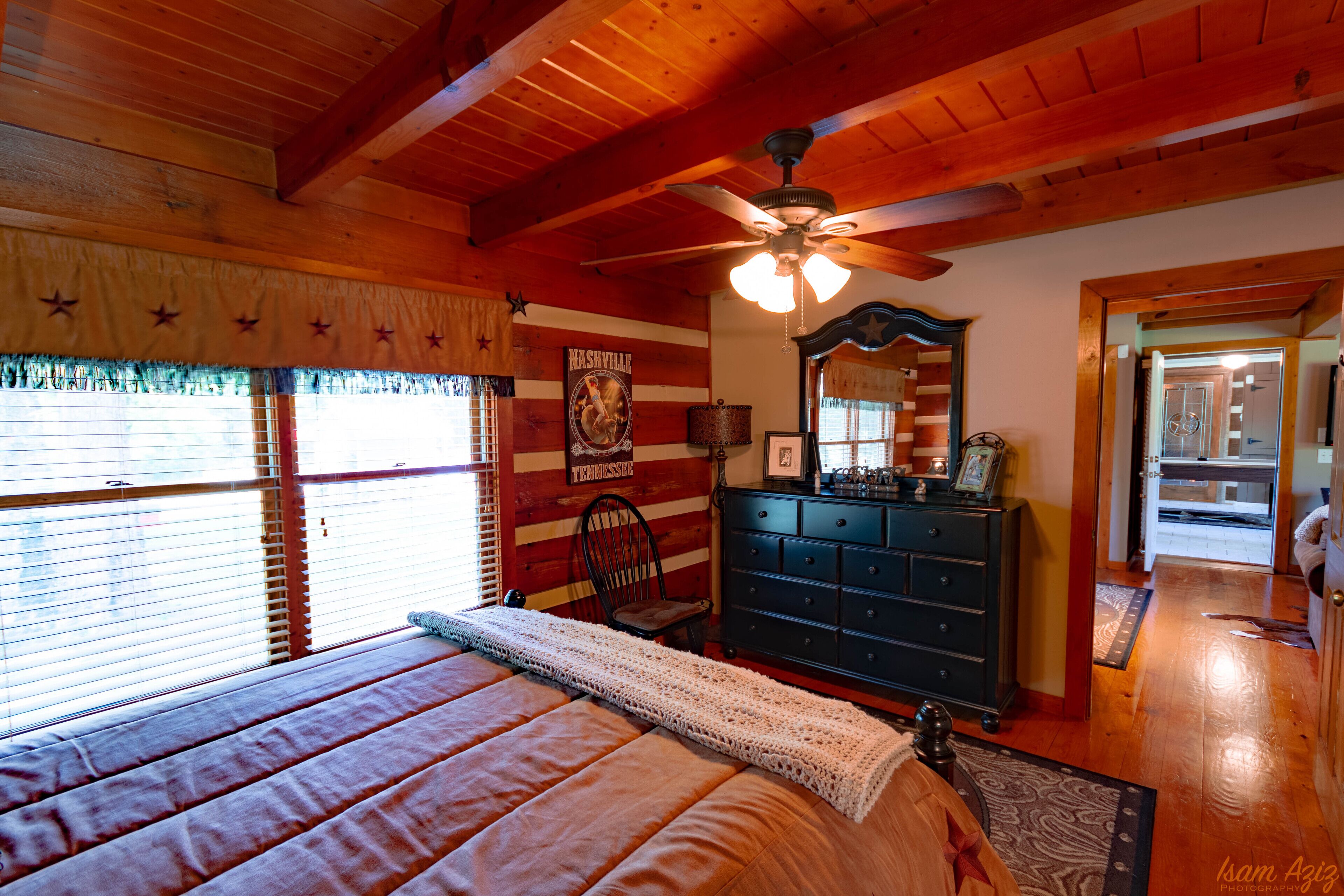 Southern Country "Cowboy" Hospitality at the Twin Oaks Guest Ranch Nashville TN