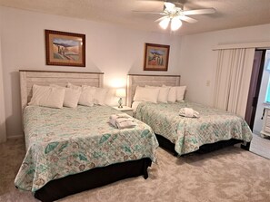 1 bedroom, iron/ironing board, free WiFi, bed sheets - Relaxation #201 - Convenient Location, short walk to the beach and restaurants (Destin)