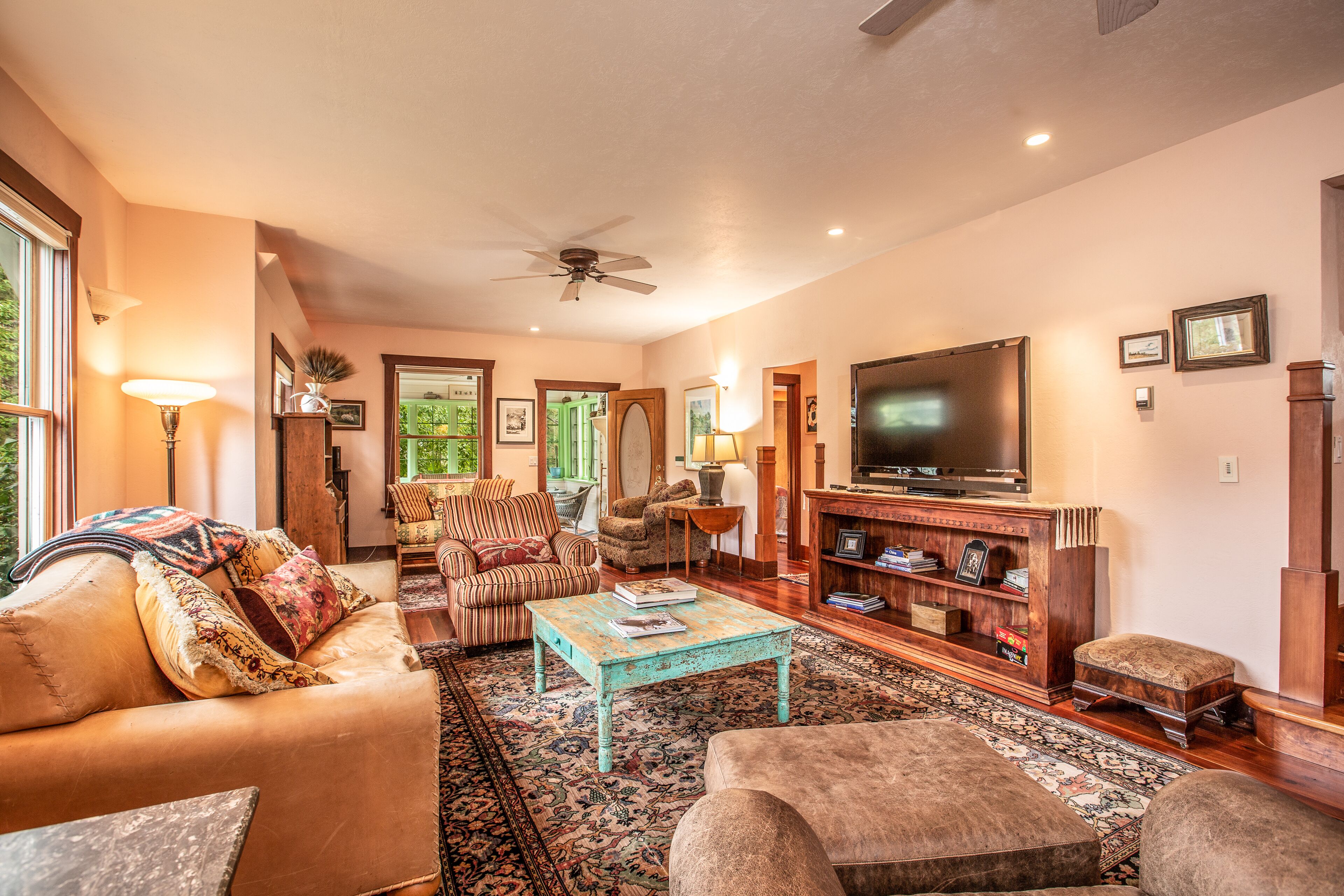 1908 Remodeled Home-Cozy, Relaxing, Private, Surrounded by Nature