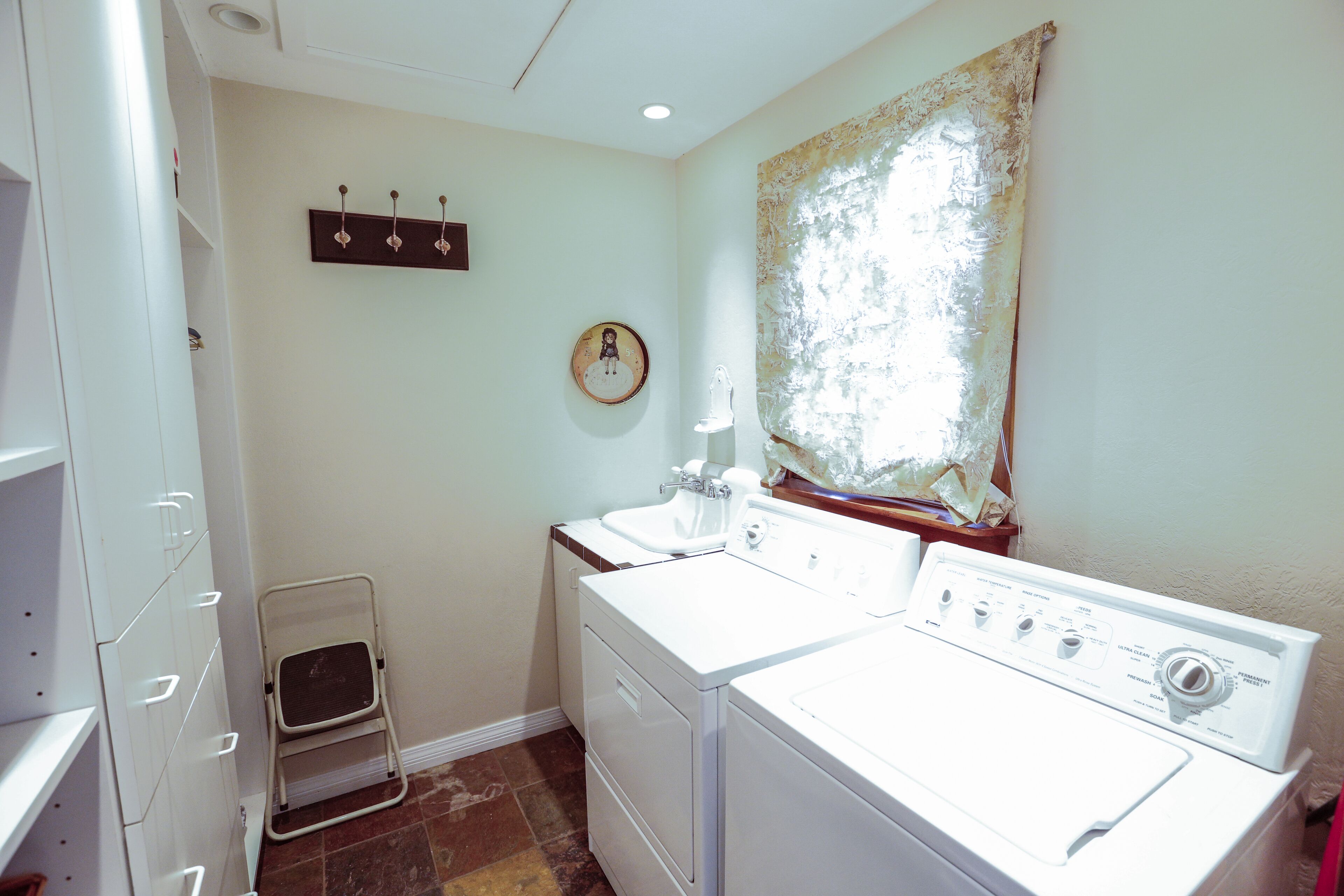 Pantry/ laundry room.