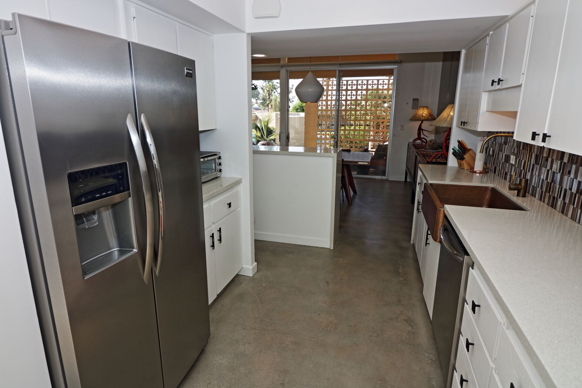 Palm Desert Mid-Century Modern Home