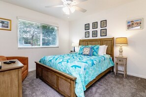 3 habitaciones, tabla de planchar con plancha, wifi y ropa de cama 