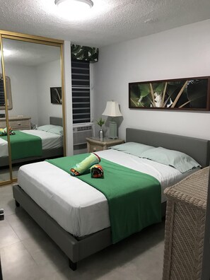 1 Schlafzimmer, Bügeleisen/Bügelbrett, kostenloses WLAN, Bettwäsche