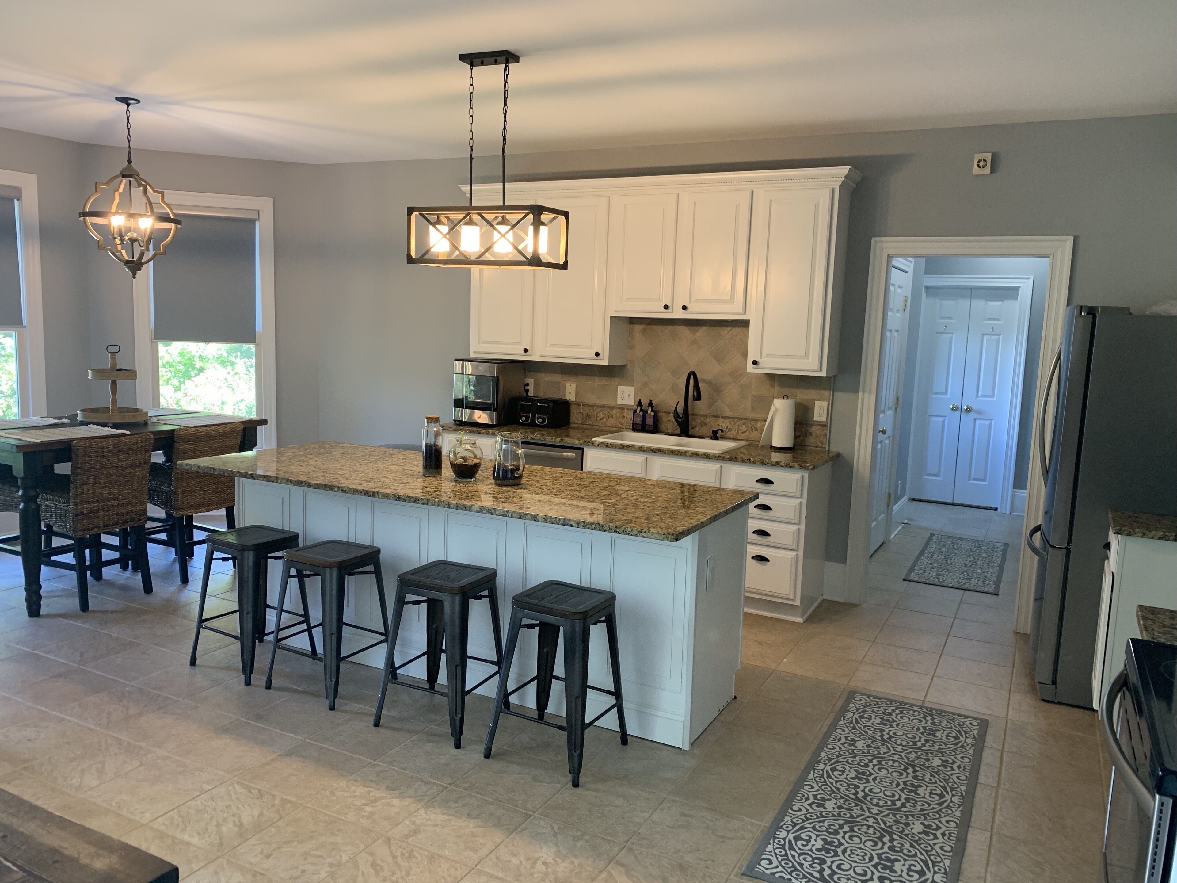 Harper’s Hideaway Lake Gaston Retreat