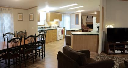 Altmar Rental on Salmon River and C5A Snowmobile Trails, huge private yard space