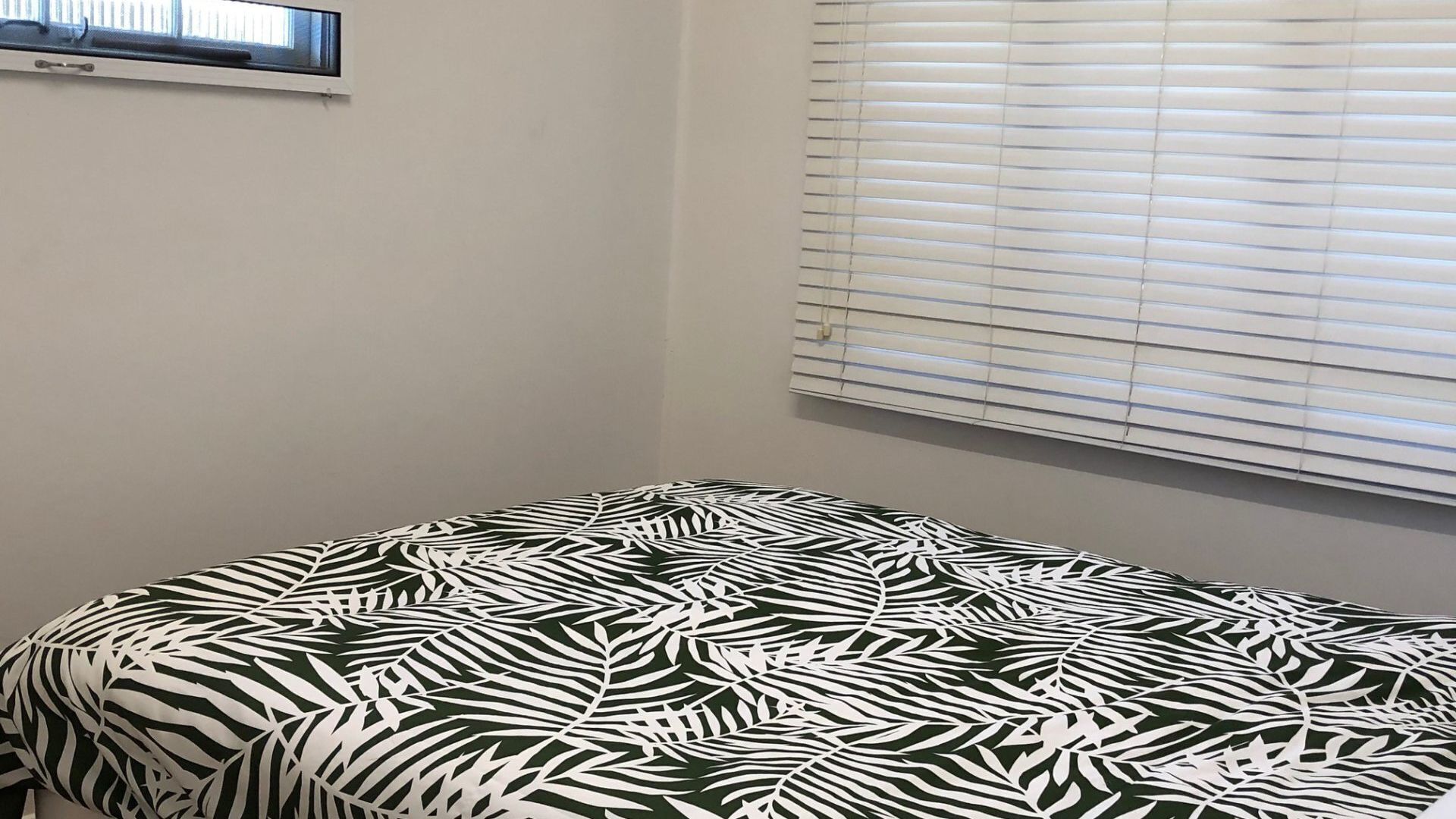 9 Indigo Avenue - Rainbow Beach. Close to beach and main street. Walk to everything — image 11