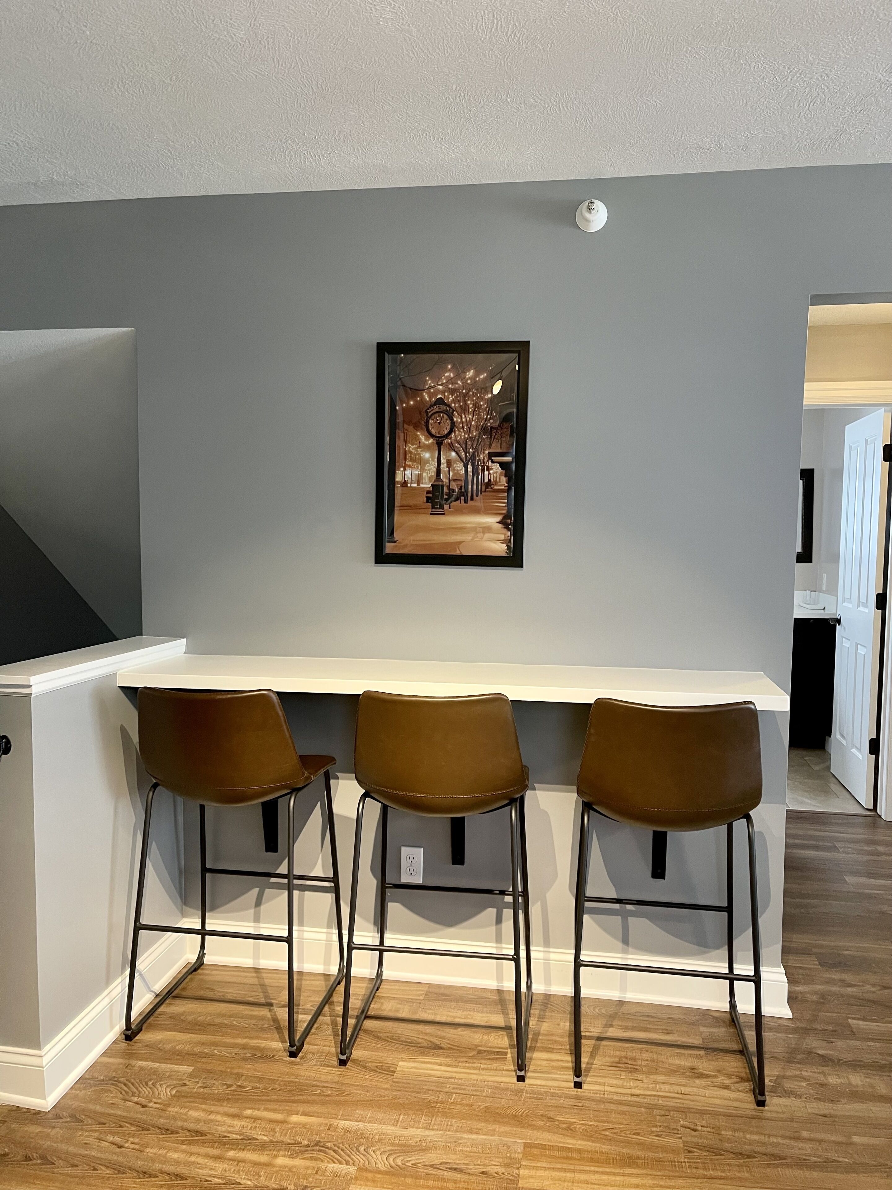 Suite 6 - In the HEART of Traverse City