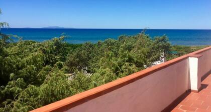 Villa Oleandro. Villa avec jardin Ă 30 mĂštres de la mer