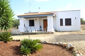 Esterni