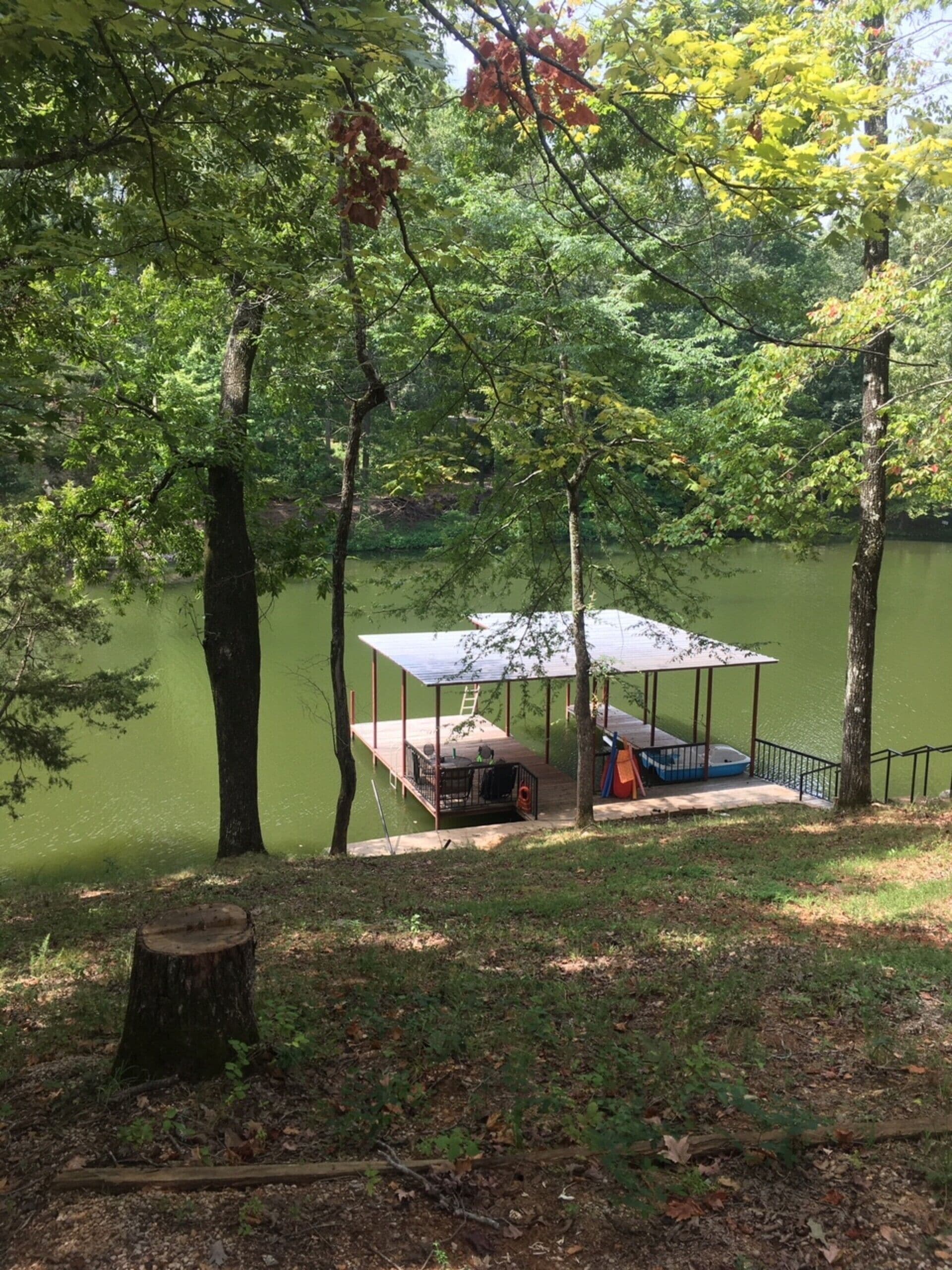 المنطقة المحيطة بالمنشأة