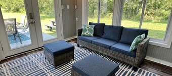 Creekside at Grand Park