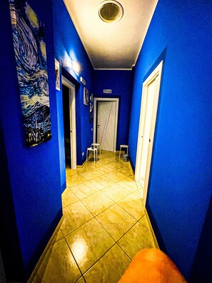 Interior - Embrace Nature's Beauty: Your Perfect Retreat Near  Santa Margherita Beach (Pula)