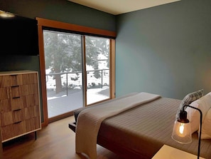 2 sovrum, strykjärn/strykbräda, gratis wi-fi och sängkläder