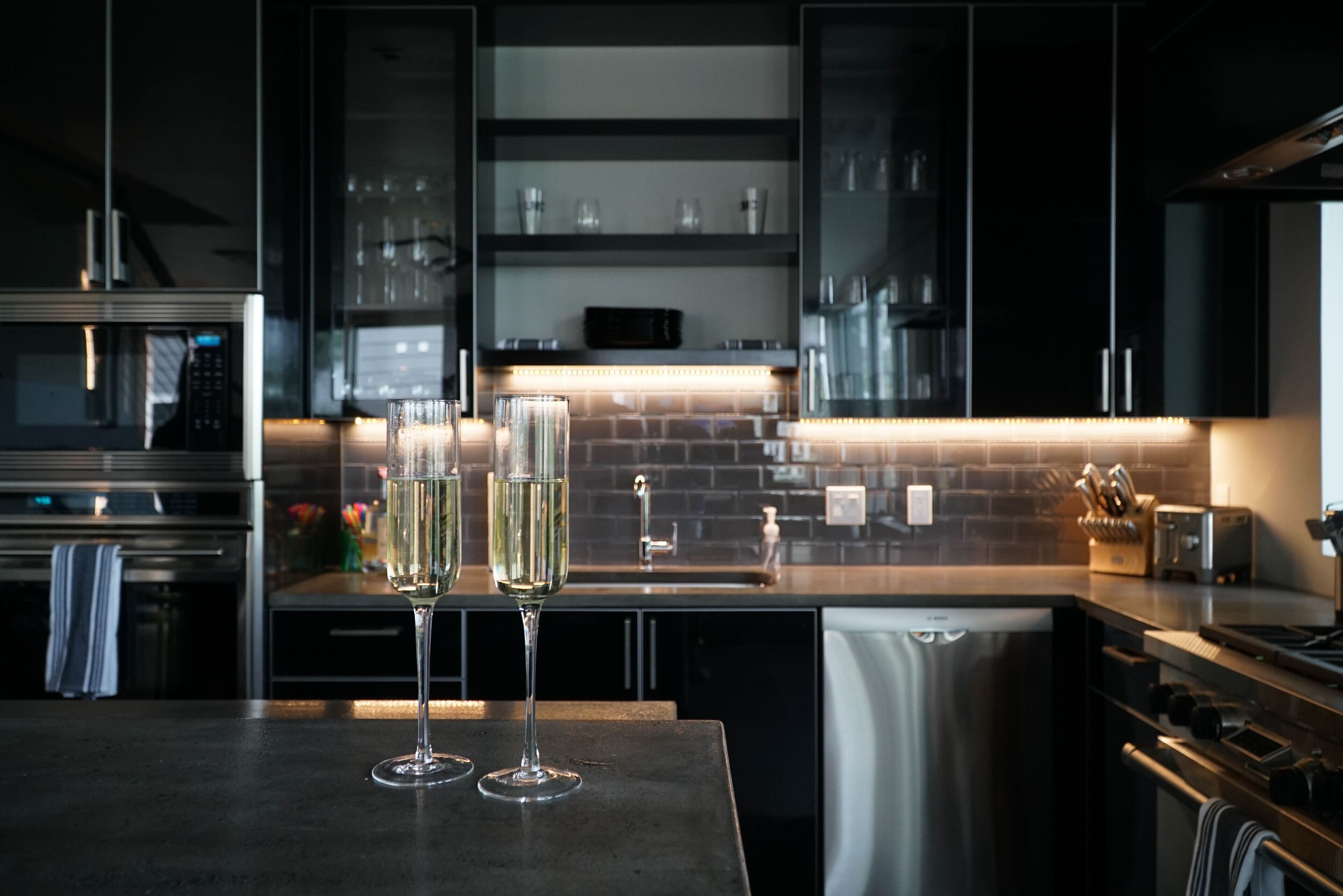  Close to everything • Luxury stay • Hotel Quality