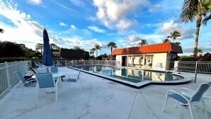 Unclassified image, 3 of 14, button - Winter Condo In Naples That Feels Like Home (Naples)