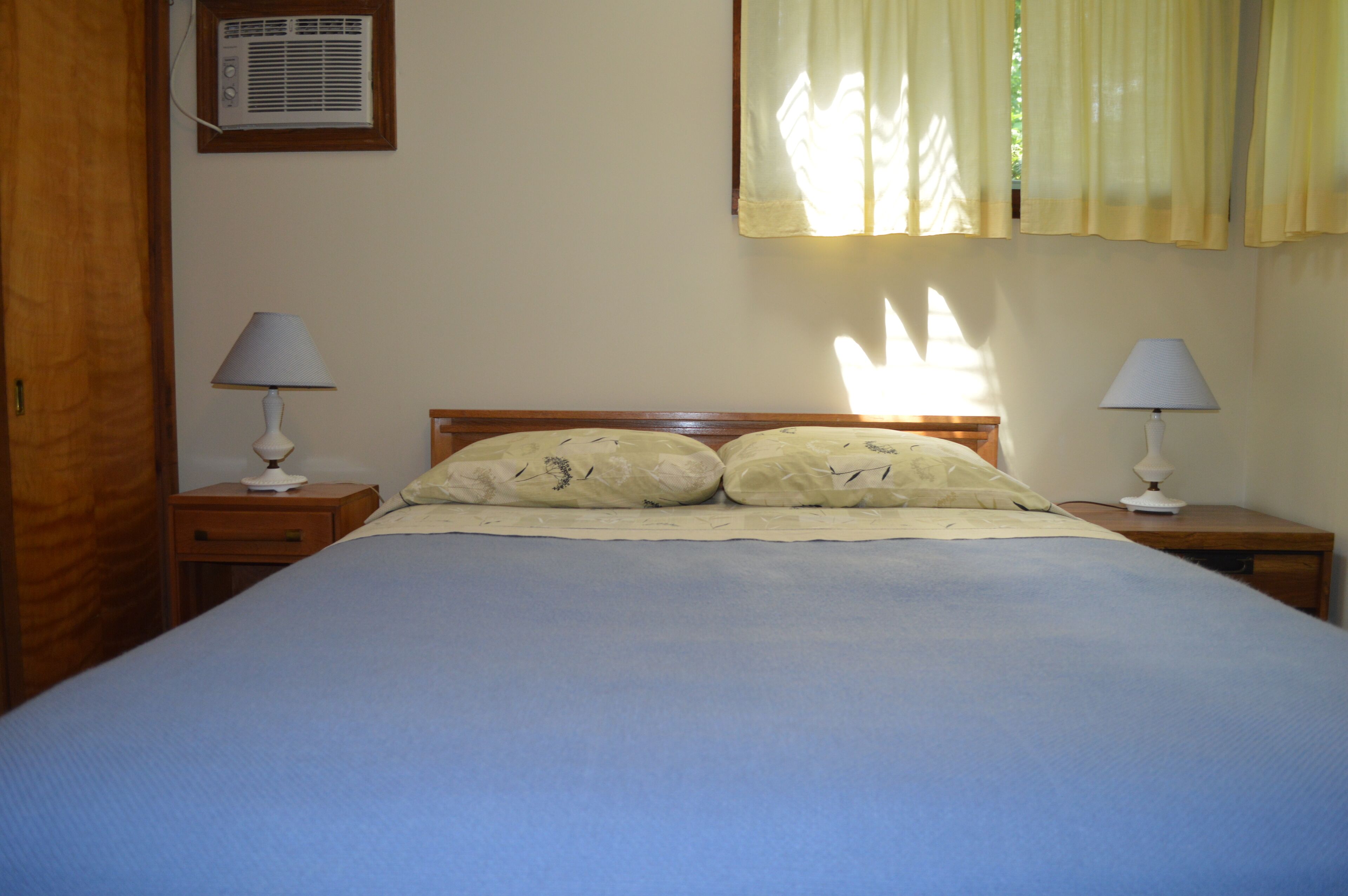 **SPRING DISCOUNT!** (See description) Two Bedroom Cottage with Private Beach!