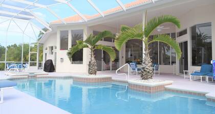 New Smyrna Beach Luxury Hs. Ocean,H.Pool,Spa,Gym,Garage,PetsFlagler Ave near all