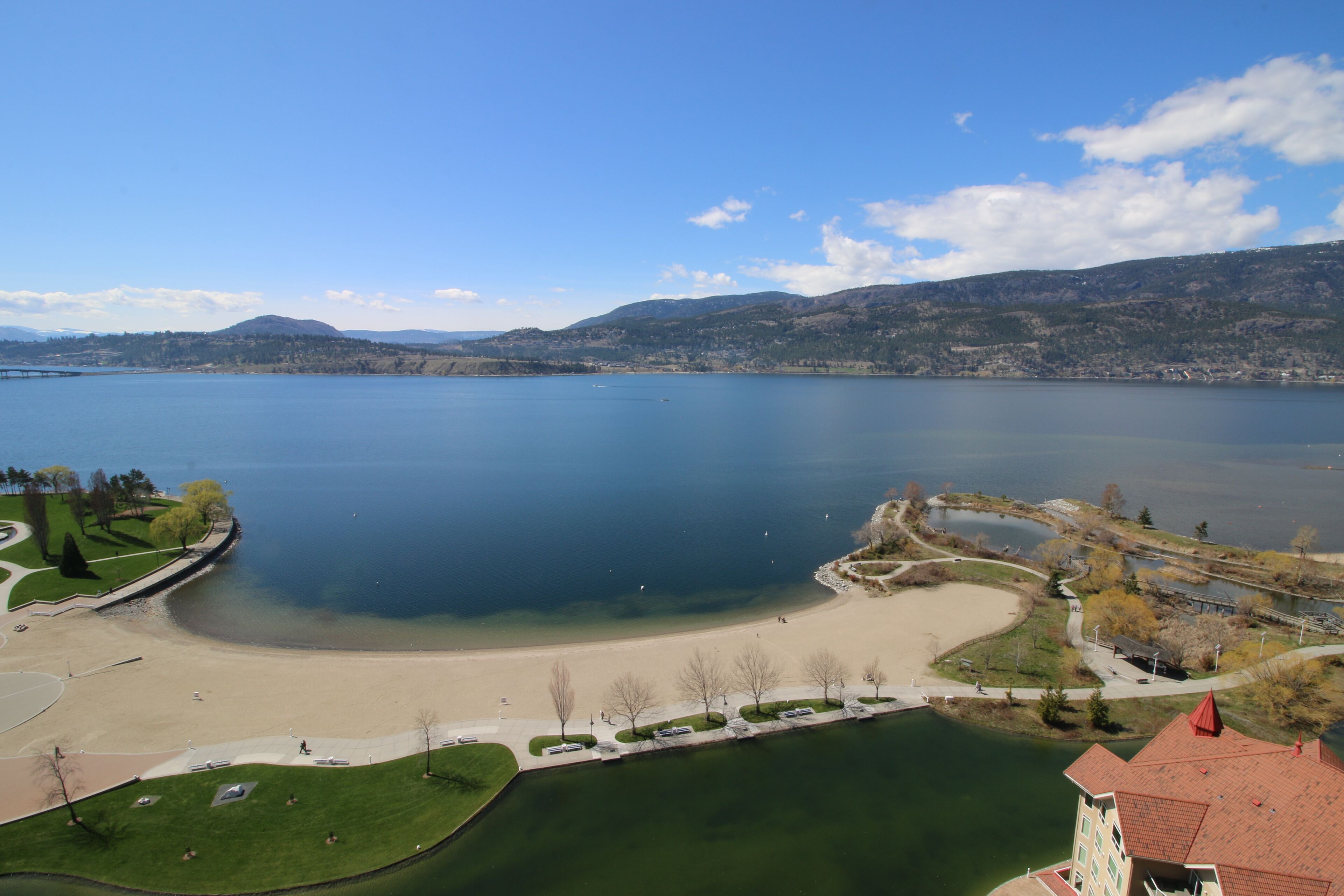 Sunset Waterfront Resort #2001 – 4BR – VIP Penthouse 1385395