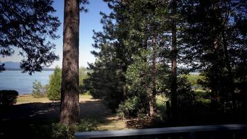 Jardines del alojamiento