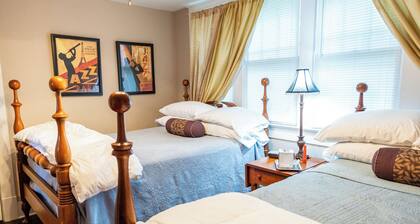 Guest House of Kentucky (2 Doubles - 2nd Floor)