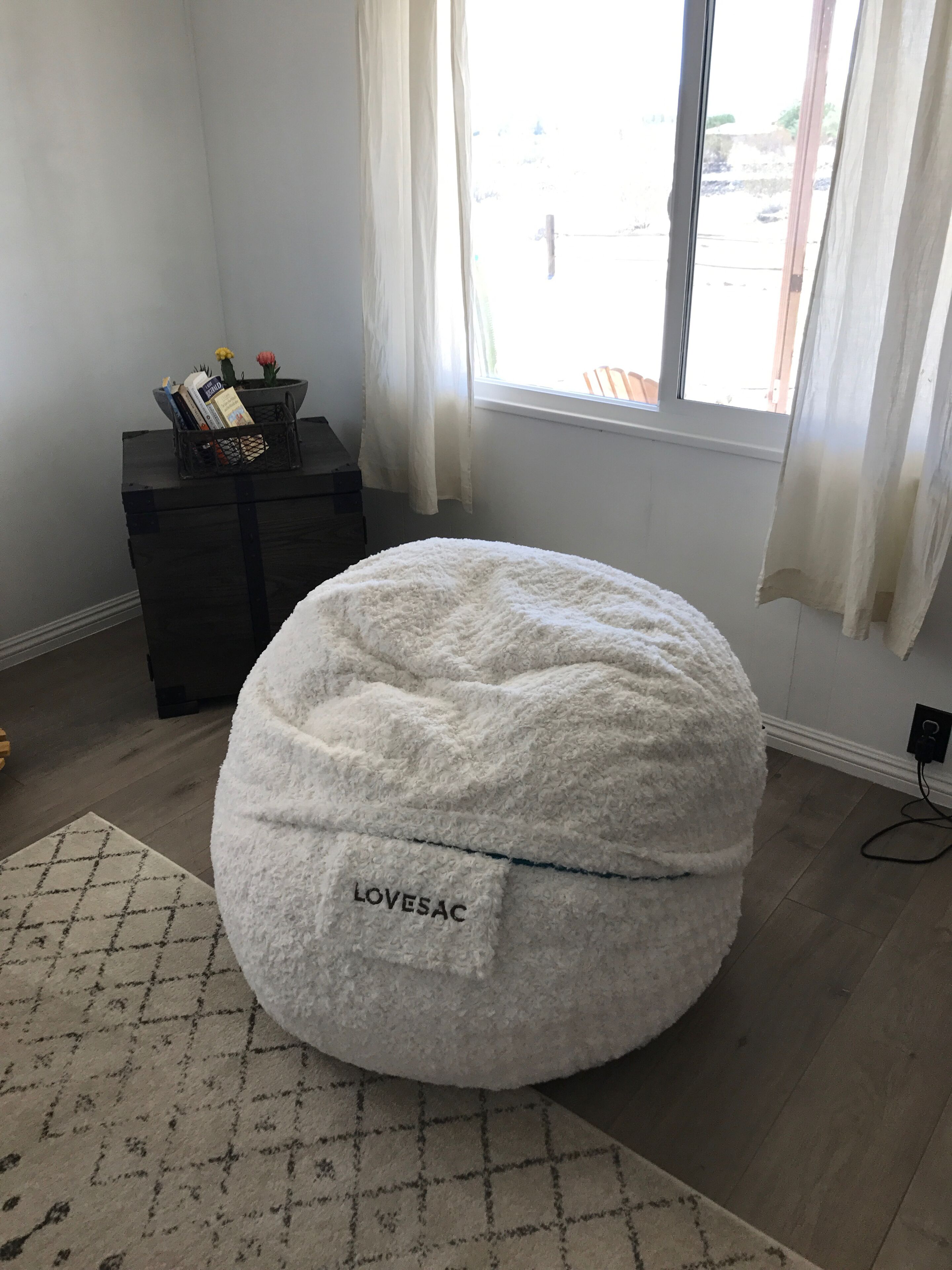 Recently renovated space sitting on 2 acres of rural land